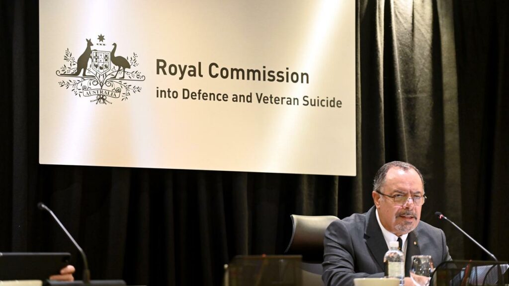 Department of Veteran Affairs officials will front an inquiry into defence and veteran suicide.