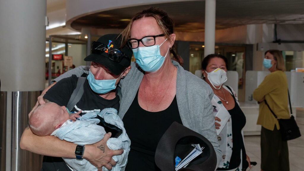 There were joyful scenes in WA after the first passengers arrived after the border came down.

