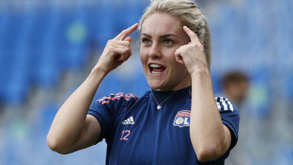 Ellie Carpenter is looking forward to taking on Barcelona in the Women’s Champions League decider.