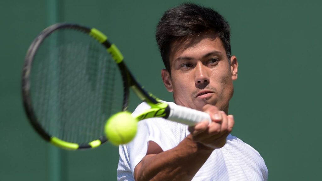 Resurgent Australian Jason Kubler is through to the Wimbledon second round.