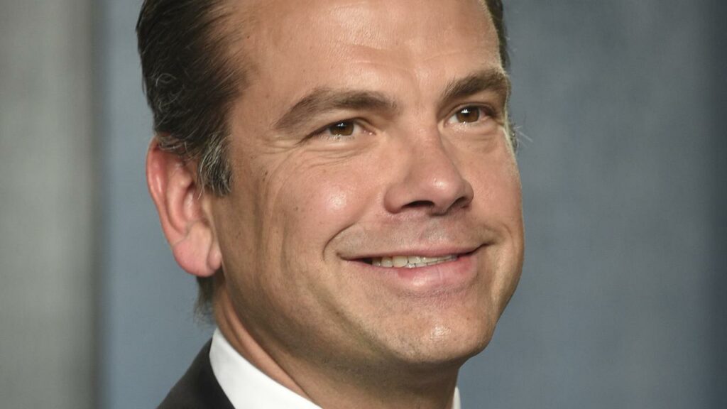Lachlan Murdoch, the co-chair of News Corp, has filed defamation proceedings against Crikey.