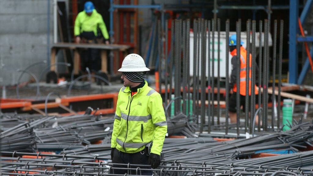 The jobless rate has stayed at 3.5 per cent in September.