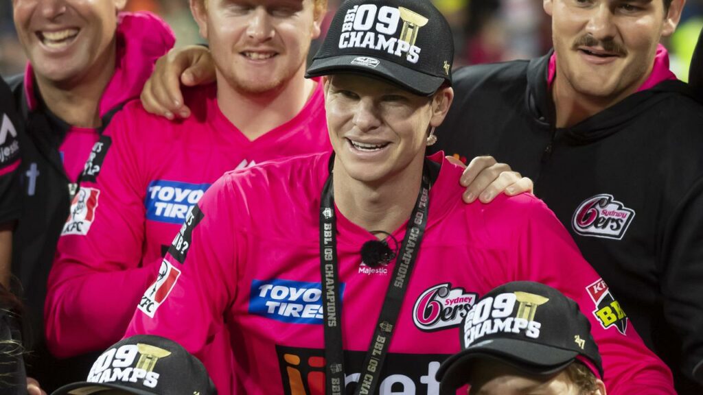 Steve Smith will return to the Sydney Sixers for this season’s BBL.
