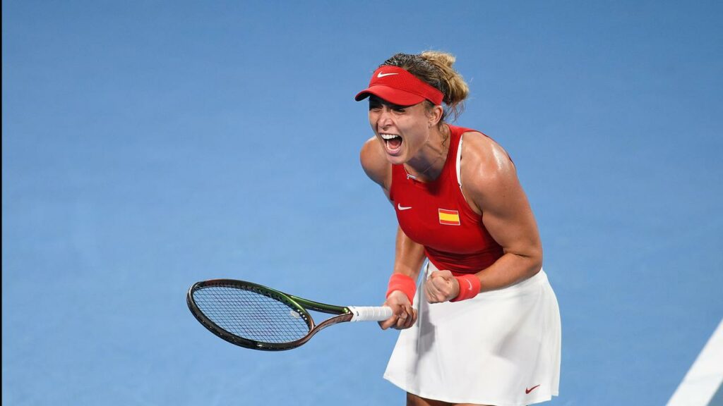 Spain’s Paula Badosa has pulled out of her Adelaide International 2 semi-final with a thigh injury.