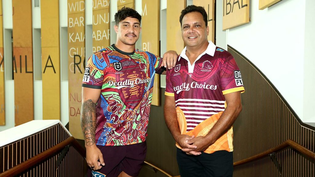 Kotoni Staggs (l) wants to follow in the illustrious footsteps of Brisbane legend Steve Renouf (r).