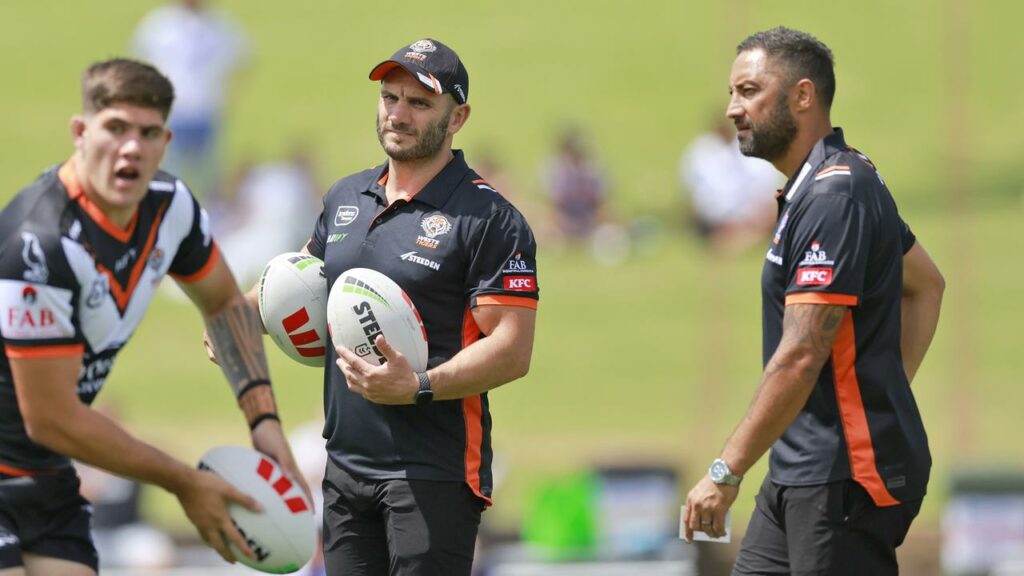 Wests Tigers hope club legends Robbie Farah (c) and Benji Marshall (r) can help inspire a re-birth.