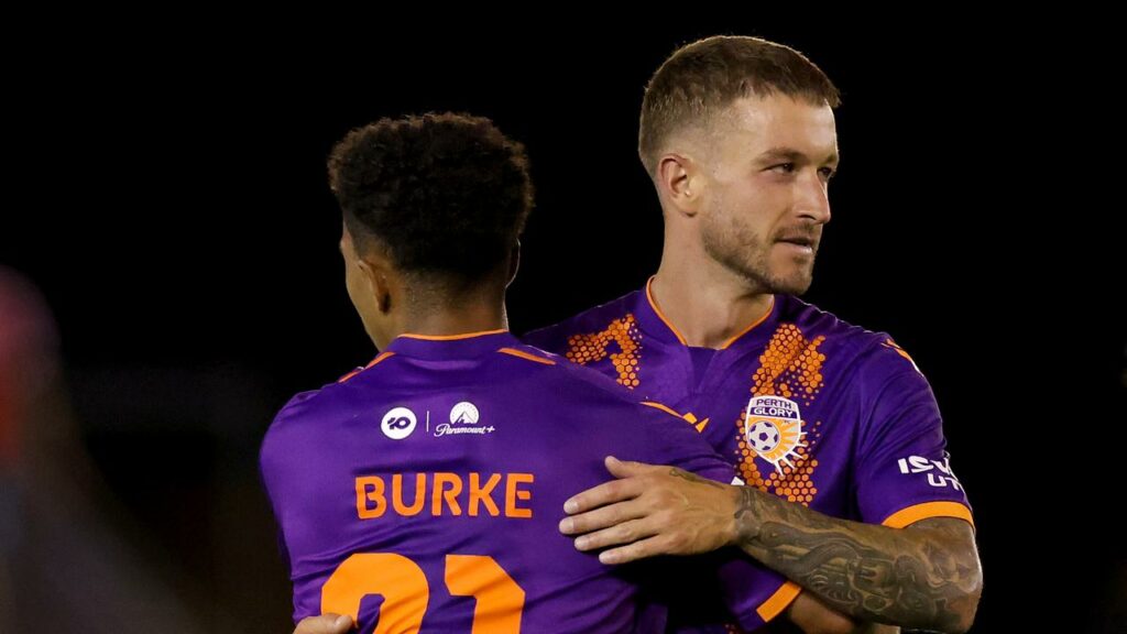 Adam Taggart (r) is a chance to return from injury against Newcastle in ALM on Saturday.
