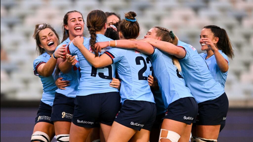 The NSW Waratahs have extended their lead on the Super W ladder after beating the Queensland Reds.