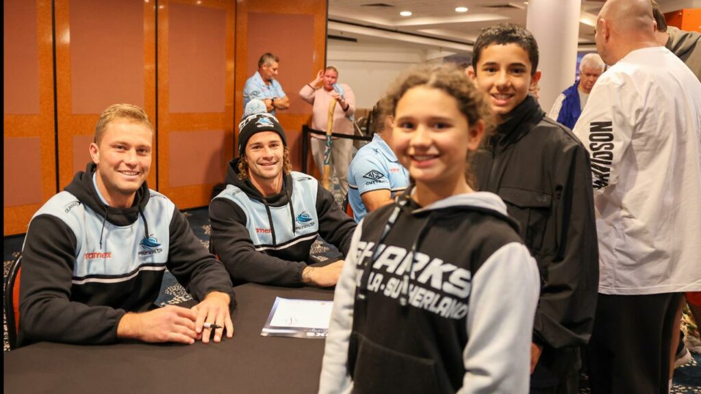 Matt Moylan (l) and Nicho Hynes have met with NRL fans ahead of Cronulla’s clash with Newcastle.