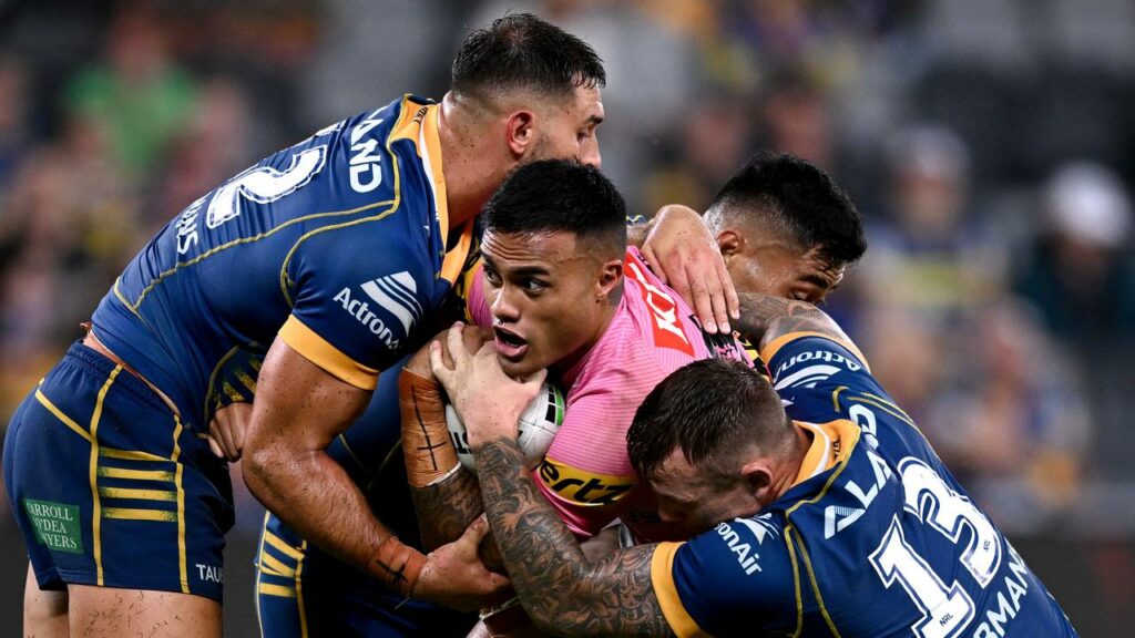Spencer Leniu (c) is set to miss two weeks for Penrith, ruling him out of selection for Origin 1.