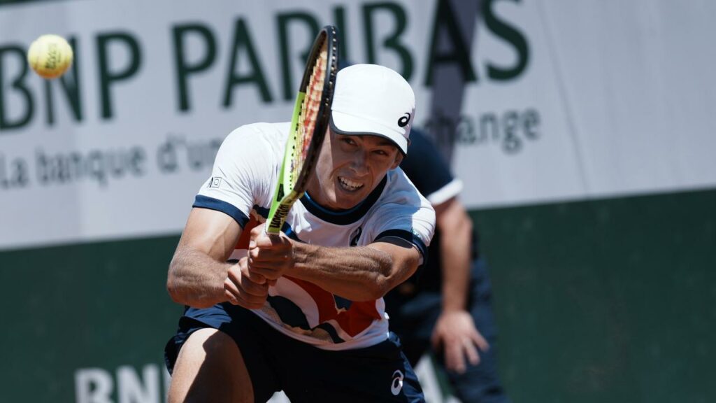 Alex de Minaur has made it into the second round of the French Open at Roland Garros in Paris.