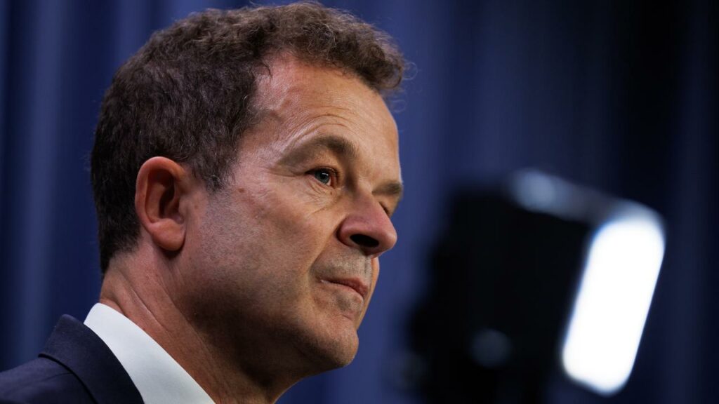 Just hours before parliament’s first sitting day, Mark Speakman was able to reveal his front bench.