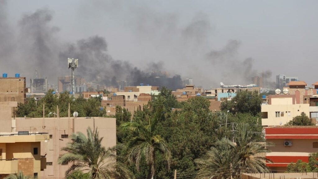 There are fears of a deepening humanitarian crisis in war torn Sudan as truce talks are abandoned.