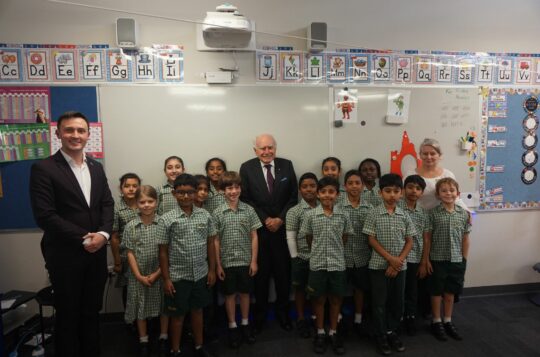 Former PM John Howard visits Pallara State School