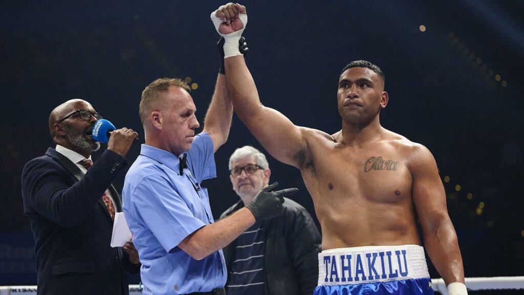 Tevita Pangai Jr is set to quit the NRL for a career in the boxing ring.