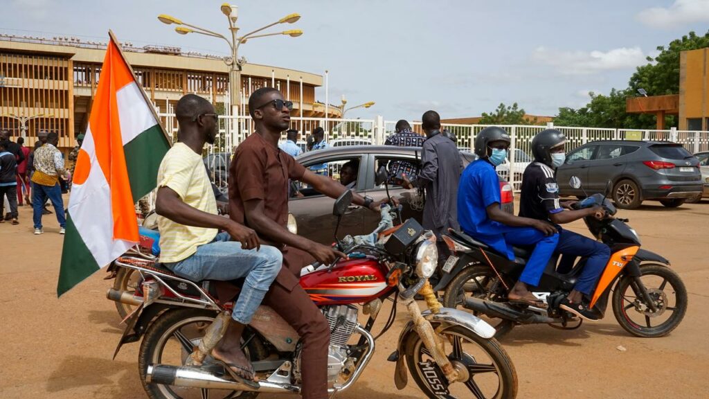 West African leaders will meet to discuss action in Niger after the junta defied their deadline.
