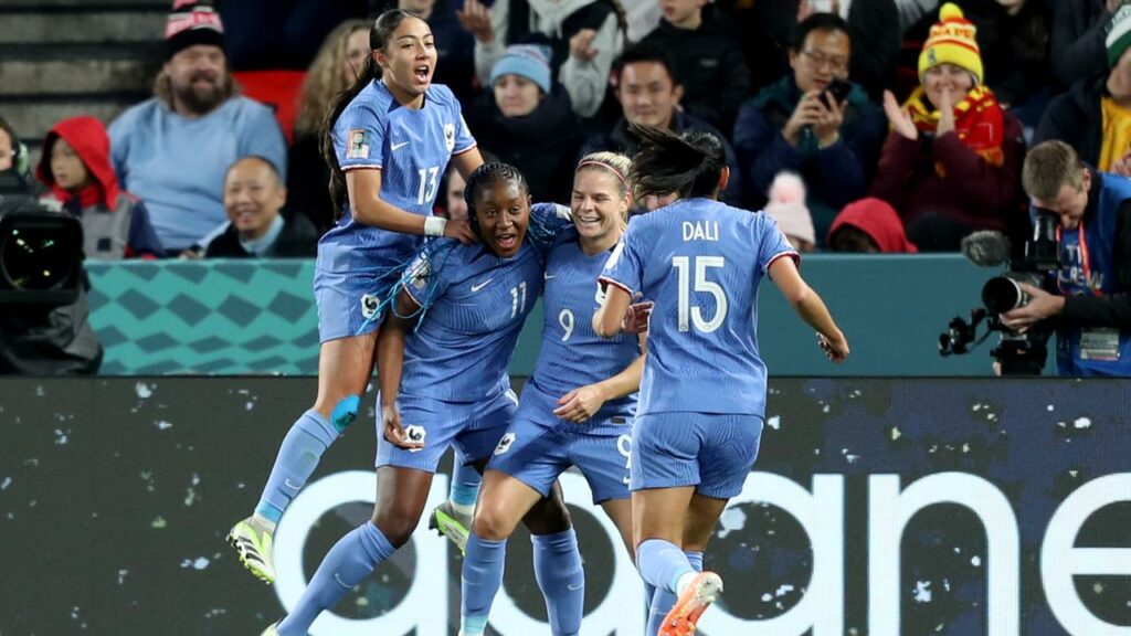 France will meet Australia in the Women’s World Cup quarter-final after easily beating Morocco 4-0.
