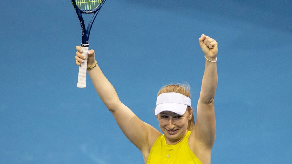 Daria Saville has set up a second round clash with Iga Swiatek at the US Open.