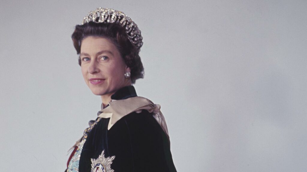 Cecil Beaton’s 1968 photo of the Queen has been released to mark the anniversary of her passing.