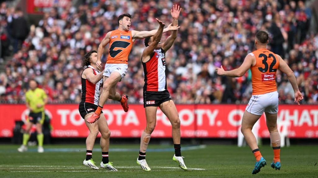 GWS have booked their spot in the second week of the finals by beating St Kilda by four goals.
