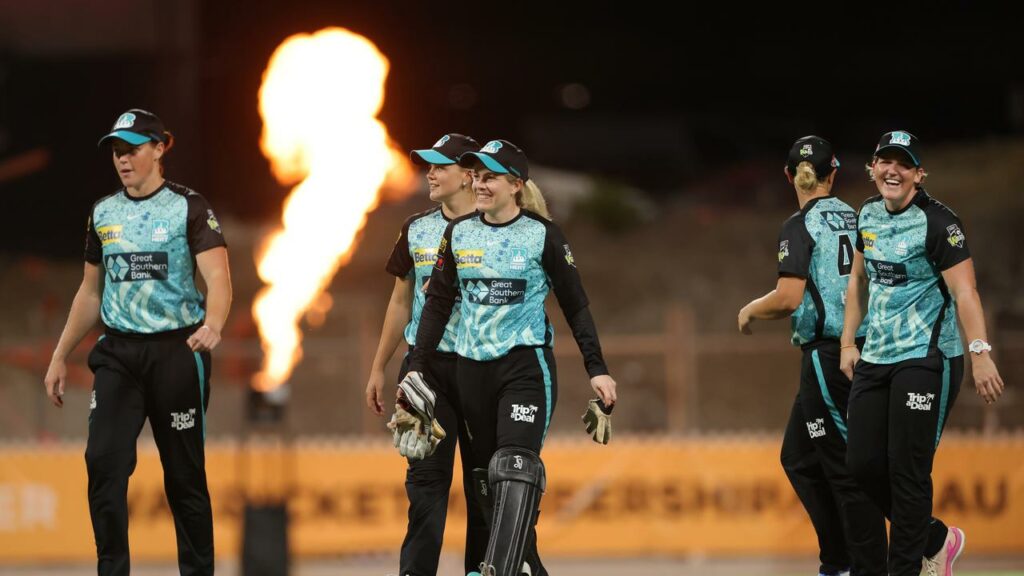 The Heat were all smiles after beating the Scorchers to set up a WBBL grand final date in Adelaide.