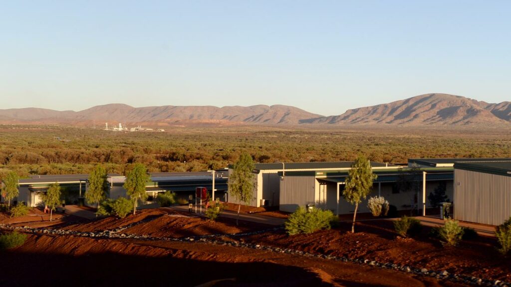 Temperatures could approach 50C in Western Australia before heatwave conditions spread east.