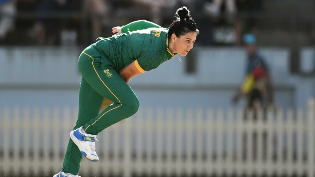 South Africa have been dealt a cruel blow with influential allrounder Marizanne Kapp ruled out.