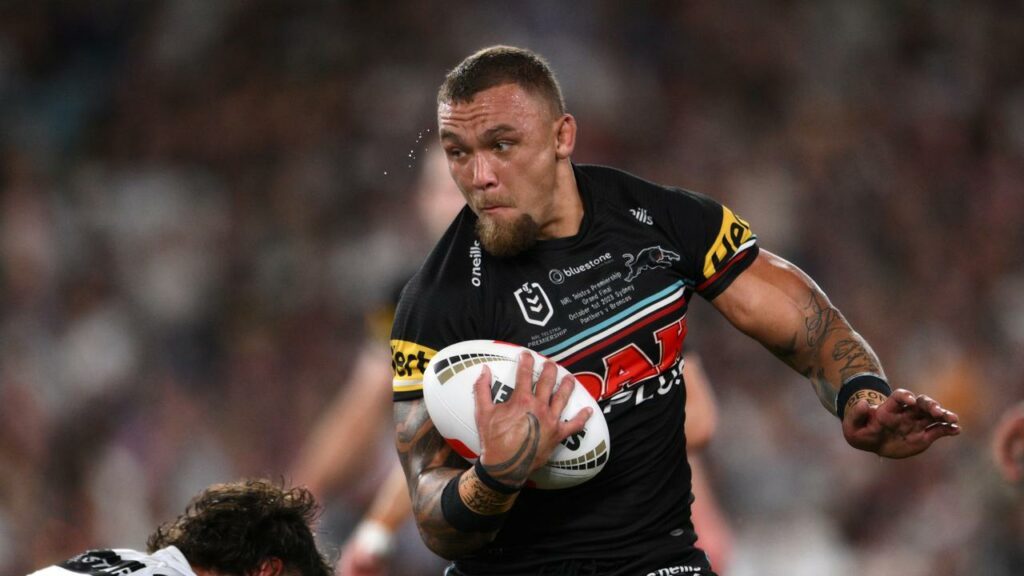 James Fisher-Harris’s signing has become a reason for Shaun Johnson to stay at the Warriors.