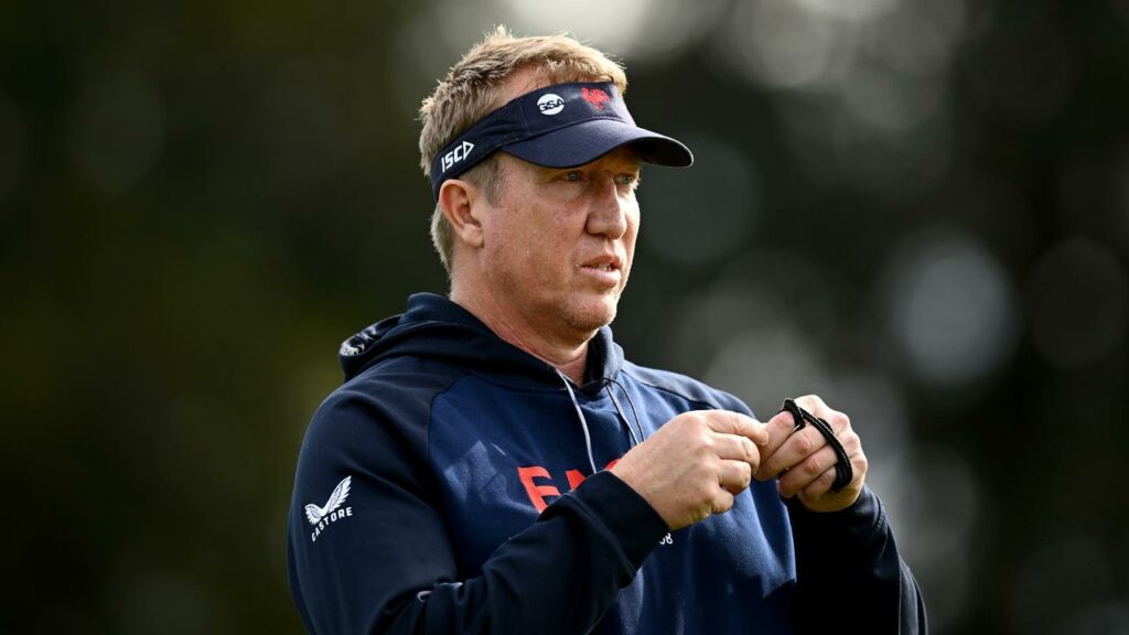 Roosters coach Trent Robinson believes more can be done to lower concussion risk in the NRL. 
