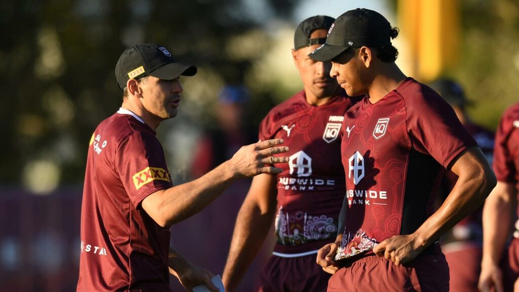 Queensland coach Billy Slater (L) insists Selwyn Cobbo (R) can become an elite centre.
