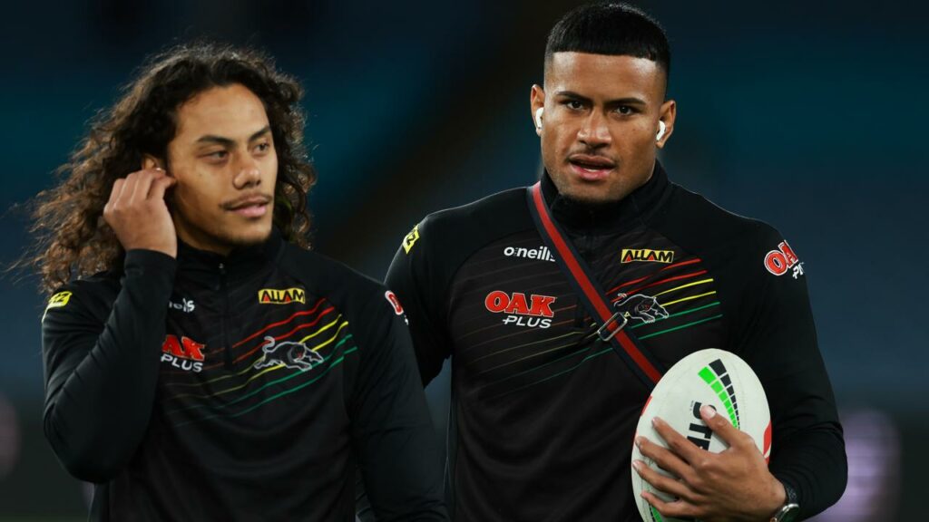 Jarome Luai (l) will come up against good mate Stephen Crichton (r) when Penrith meet the Bulldogs.