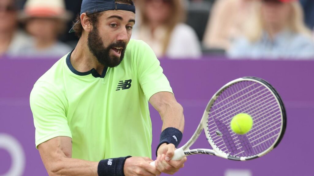 Jordan Thompson, a Queen’s Club semi-finalist, has won through to the second round at Wimbledon.
