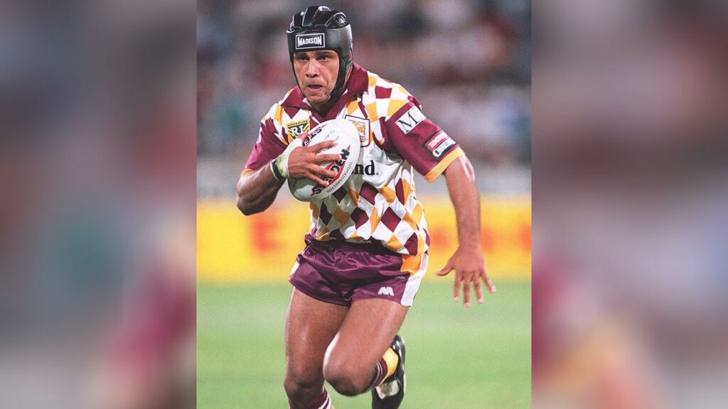 Brisbane legend Steve Renouf has been inducted into the NRL Hall of Fame.