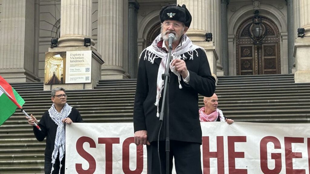Julian Assange’s father John Shipton has spoken at a rally pro-Palestinian rally in Melbourne.