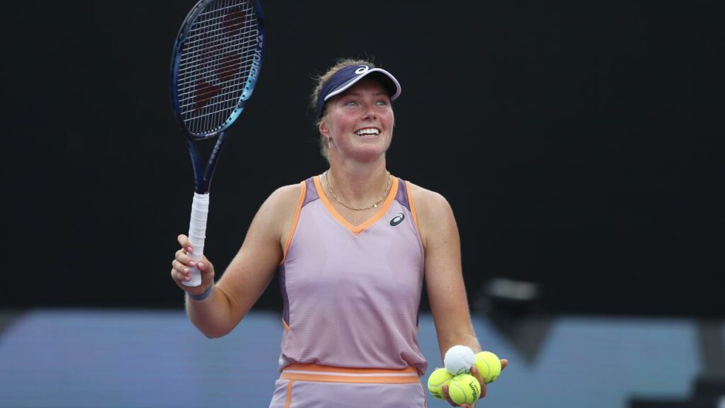 Australia’s Olivia Gadecki has advanced to her first WTA semi-final by beating Martina Trevisan.
