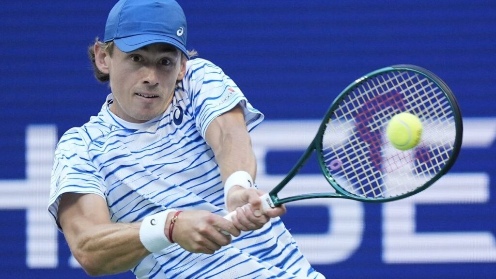 Australia’s Alex de Minaur has enjoyed a perfect start in Paris as he chases an ATP finals place.
