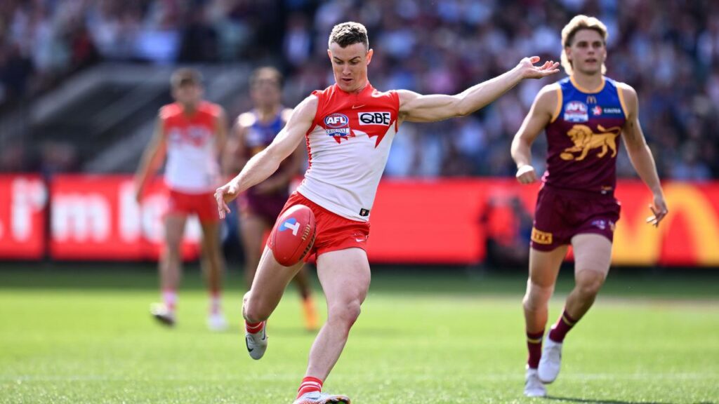 Sydney’s Chad Warner is out of contract after next season and Fremantle would love to recruit him.