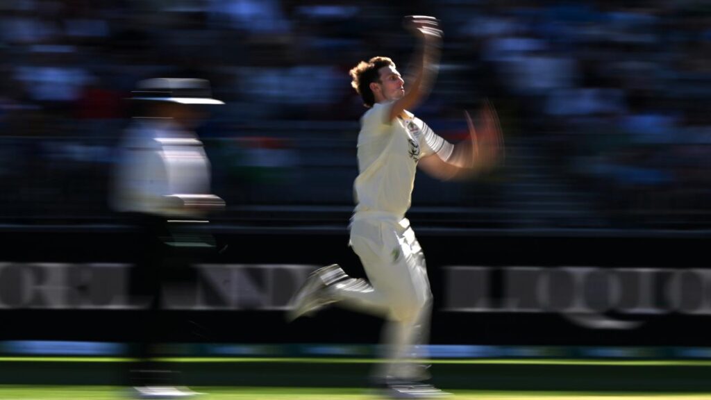 Aussie allrounder Mitch Marsh says he is ready to bowl in the third Test against India in Brisbane.
