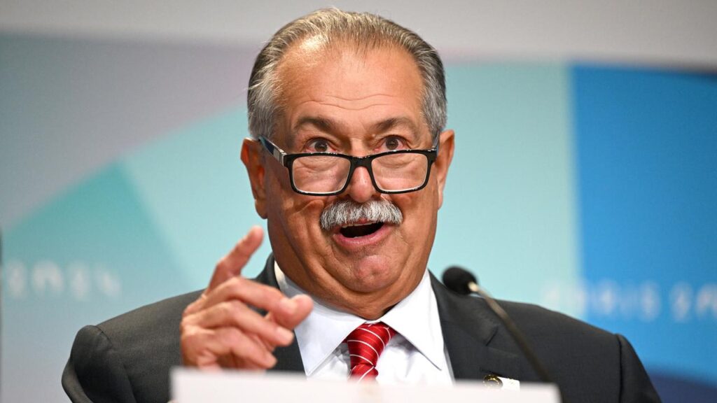 Andrew Liveris says he’d ‘love’ to see a purpose-built main Olympic stadium in Brisbane.