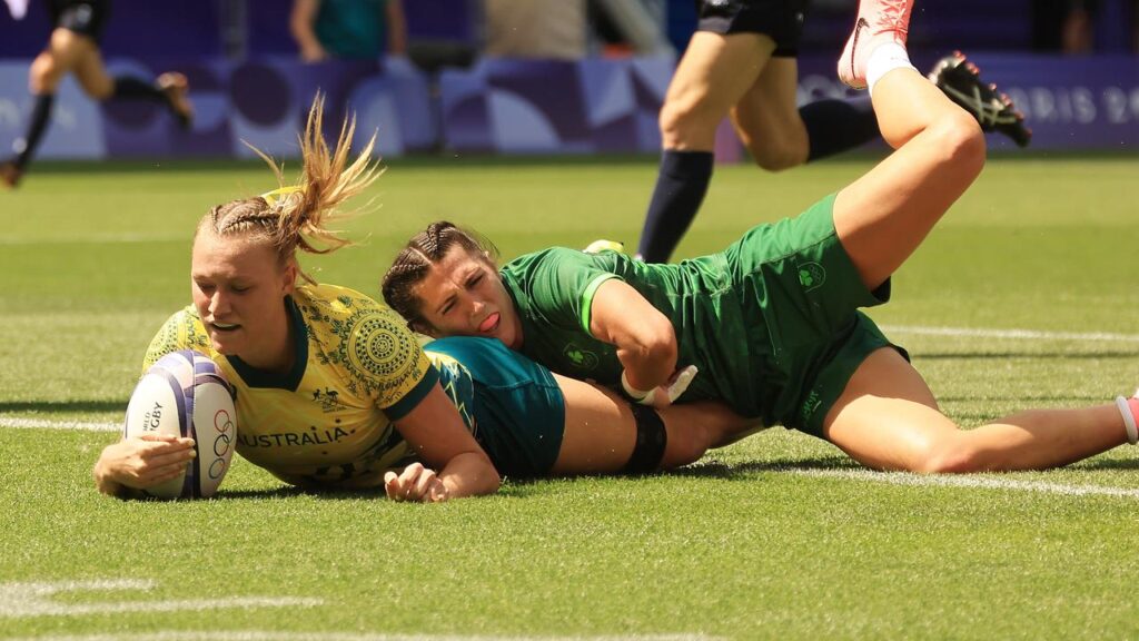 Australian sevens star Maddison Levi (left) will join Super Rugby side the Queensland Reds.
