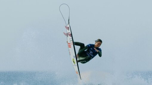 SURFING WSL BELLS BEACH