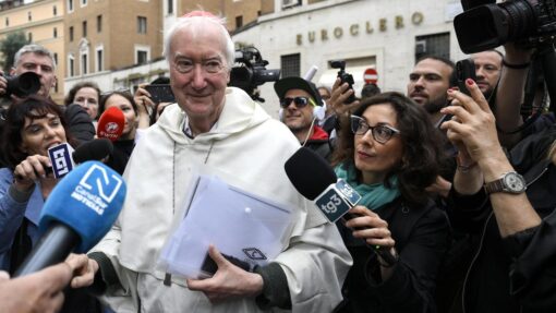 Cardinals continue general congregation