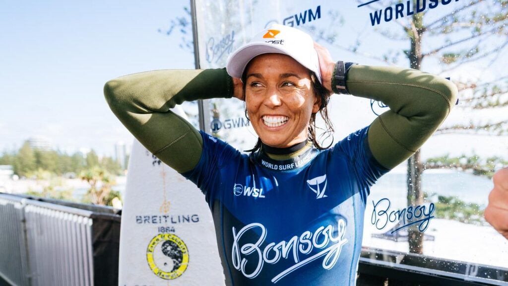 Sally Fitzgibbons will have to wait two more days for WSL competition to resume at Margaret River.