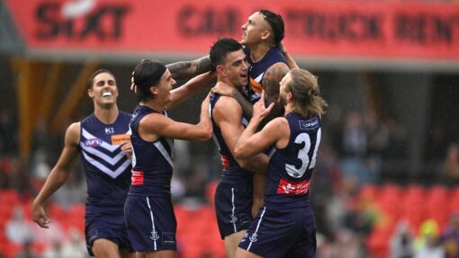 AFL SUNS DOCKERS