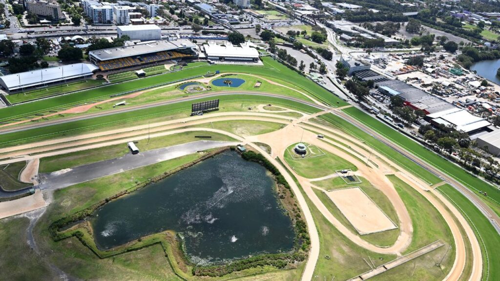 Australian Turf Club members rejected a plan to turn Rosehill Gardens into a housing development
