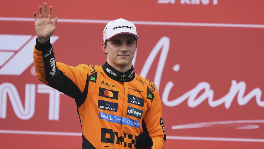 Oscar Piastri has taken out the Miami Grand Prix, extending his lead in the drivers’ championship.