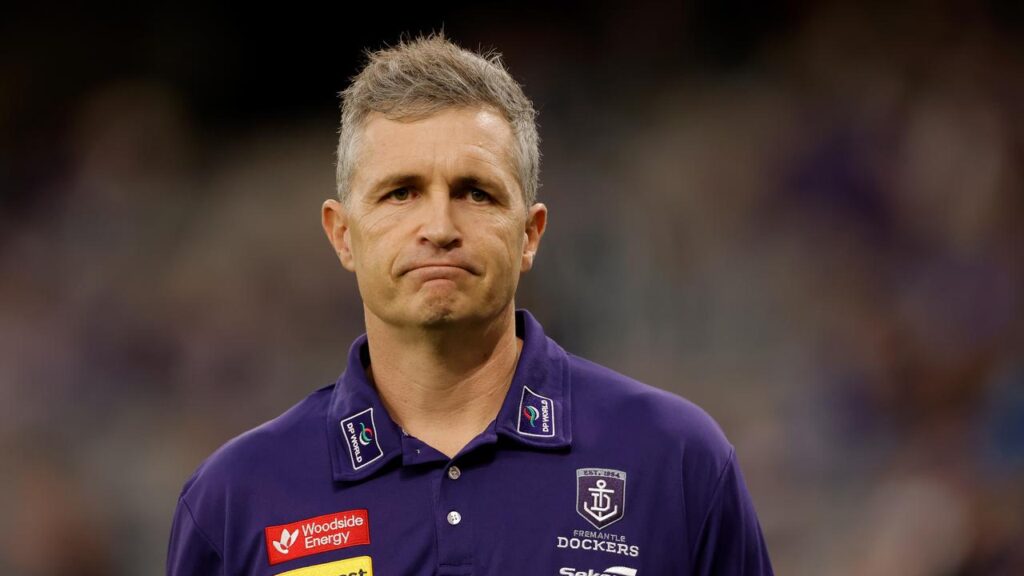 Under-fire Fremantle coach Justin Longmuir has the backing of his players, says defender Luke Ryan.
