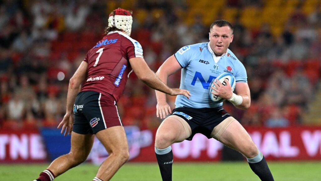Angus Bell (R) is taking a year’s sabbatical overseas and won’t play for the Waratahs next season.