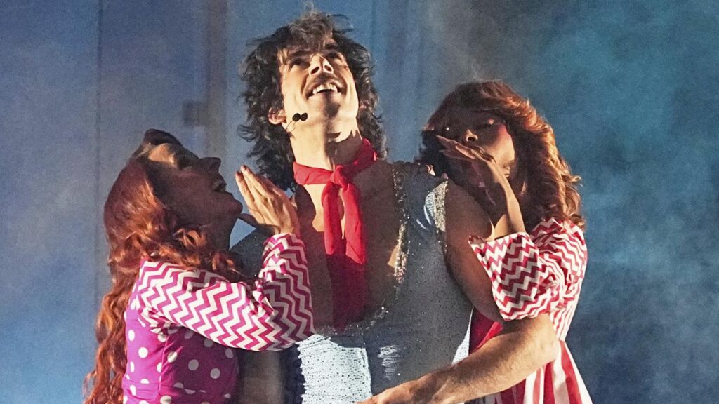 Australia’s Go-Jo has performed the song “Milkshake Man” during the second semi-final of Eurovision.
