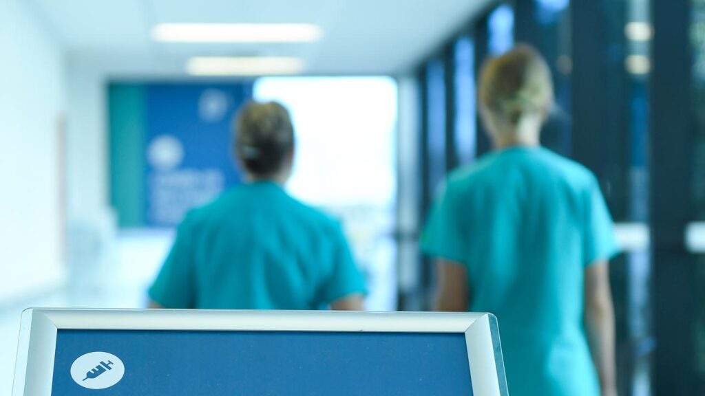 Nurses in Queensland have voted for strike action over a wages dispute with the state government.